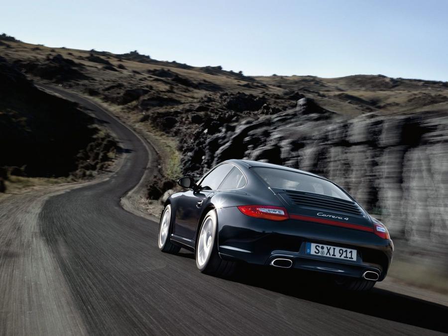  Porsche 911 Carrera 4 2009 года  (фото 17 из 26)